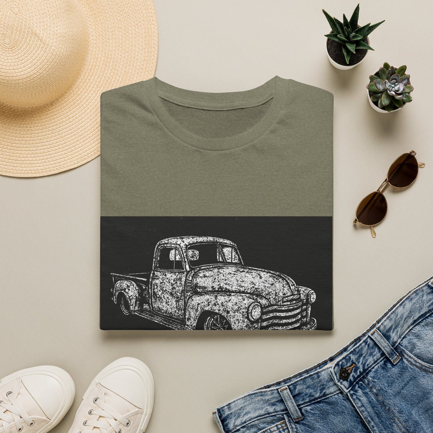 Vintage Pickup Truck lighter version T-Shirt