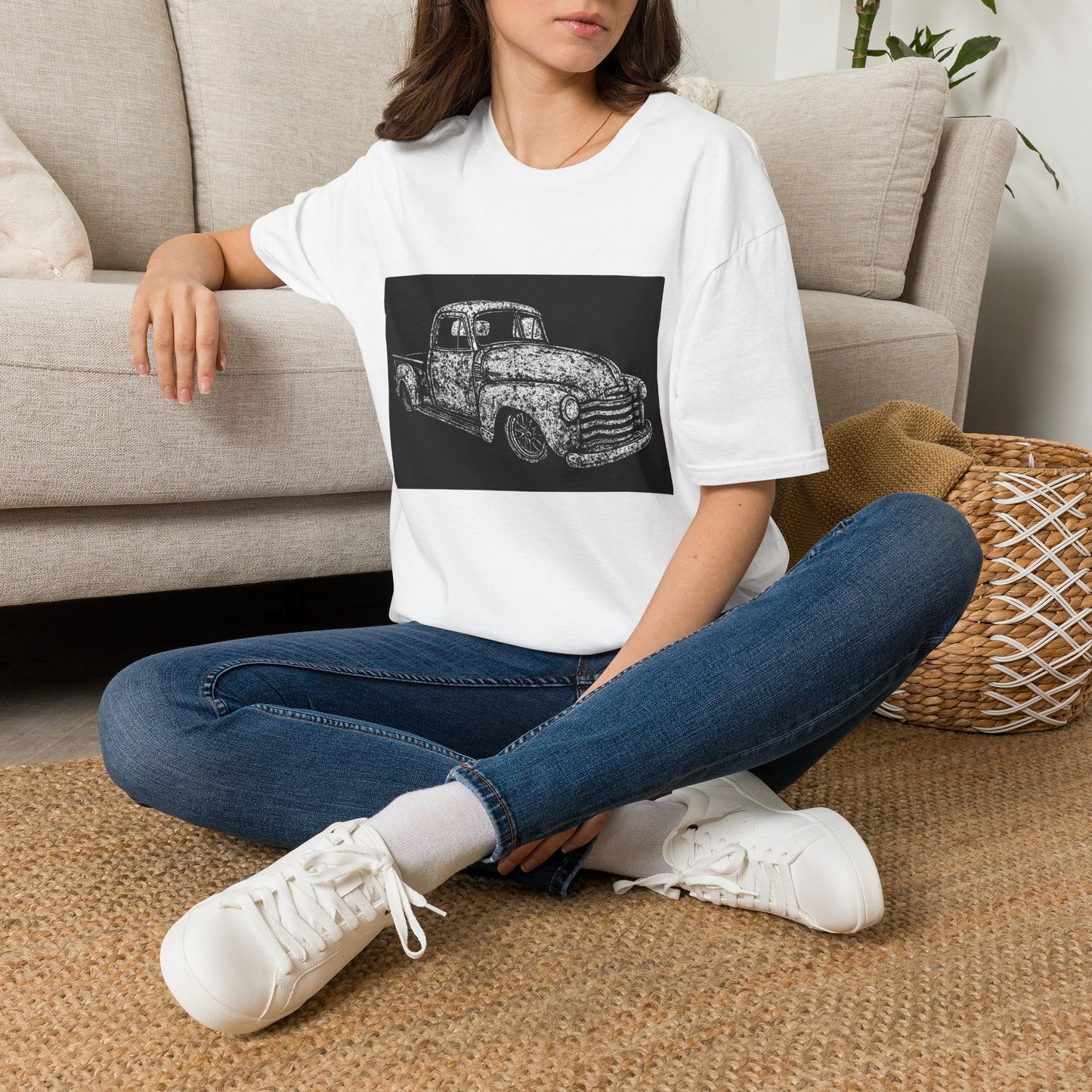 Retro Truck Illustration Tshirt