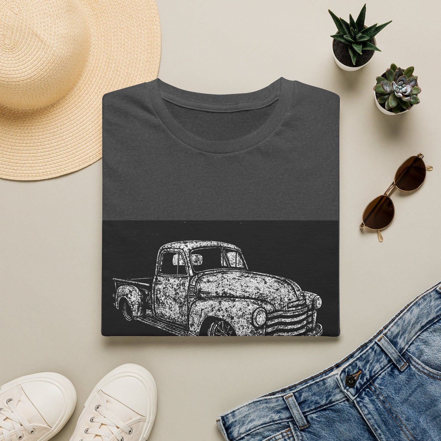 Vintage Pickup Truck lighter version T-Shirt